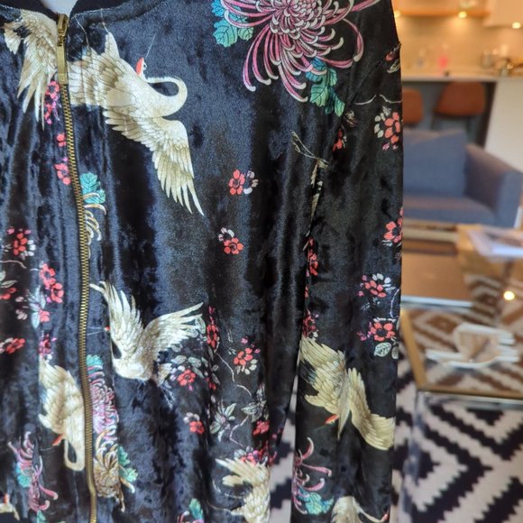 Bomber jacket - Picture 2 of 2